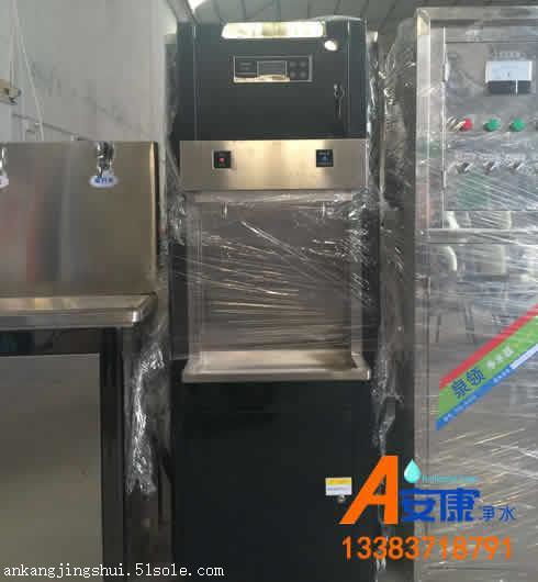 河南純凈水設備與鄭州反滲透設備 工廠用凈水設備的專業(yè)批發(fā)制造